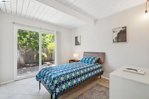 $1,795,000 | 5842 Highwood Road, Castro Valley, CA 94552