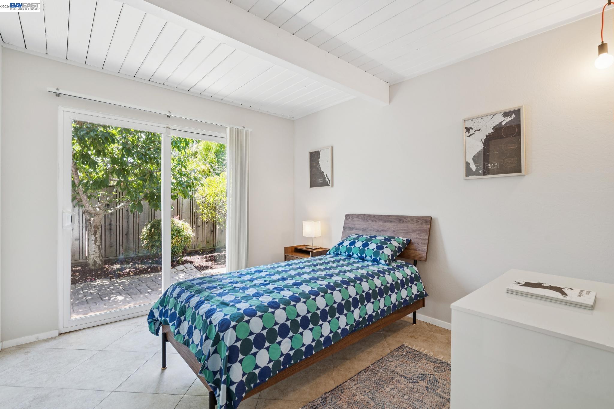 5842 Highwood Road Castro Valley, CA 94552 - Photo 31 of 93