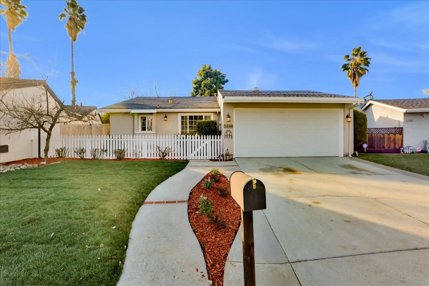 5286 Garrison Circle San Jose, CA 95123 - Photo 2 of 35