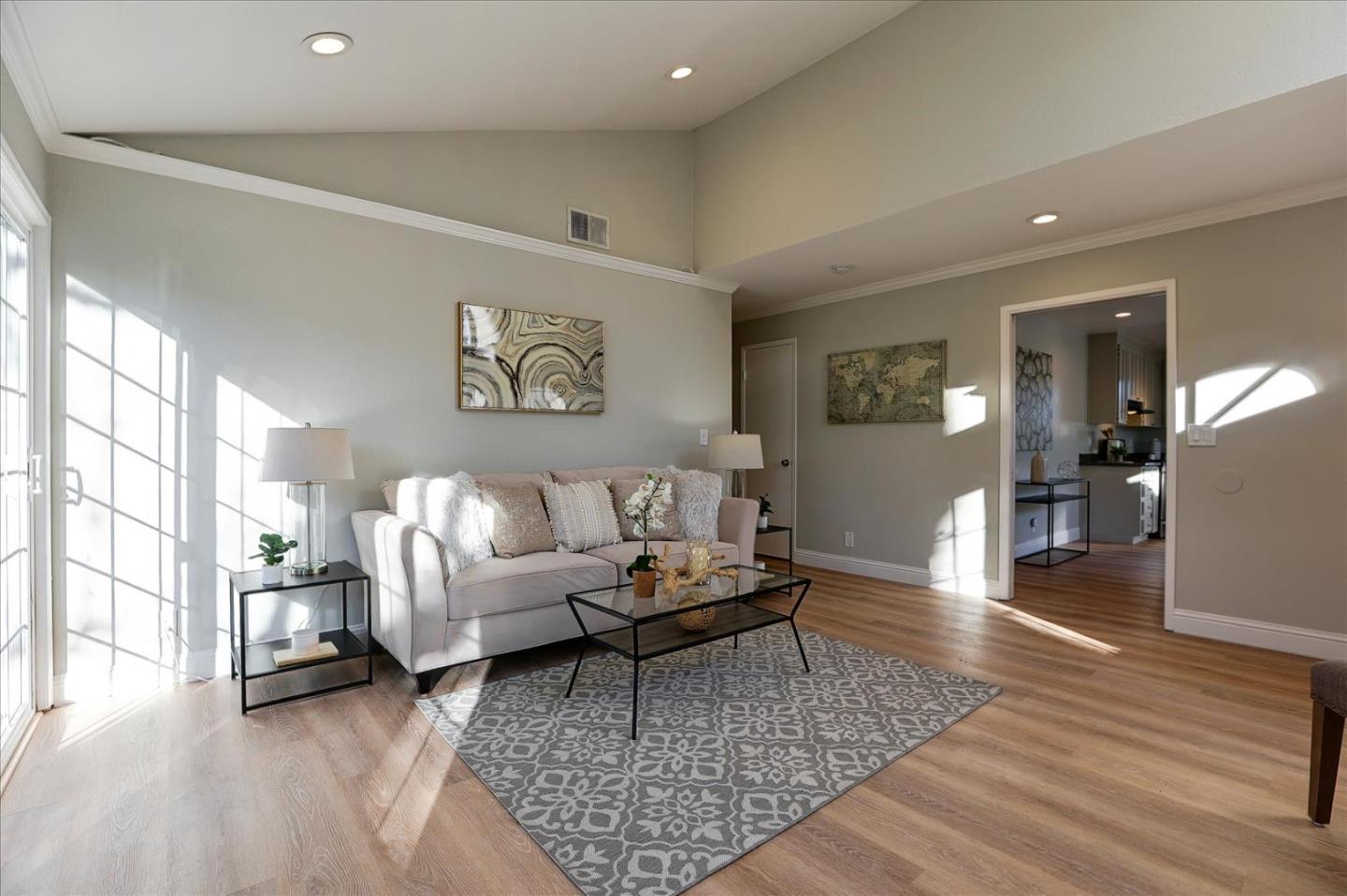 5286 Garrison Circle San Jose, CA 95123 - Photo 8 of 35