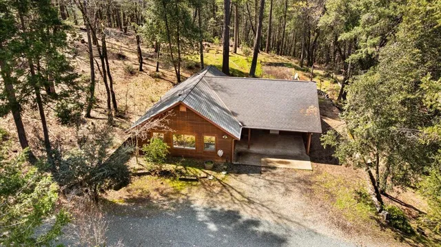$579,000 | 15397 Flying Cloud Drive, Grass Valley, CA 95945