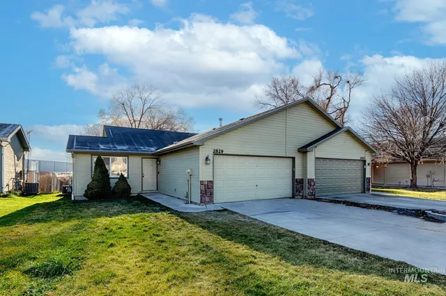 $290,000 | 2829 Cougar, Nampa, ID 83687