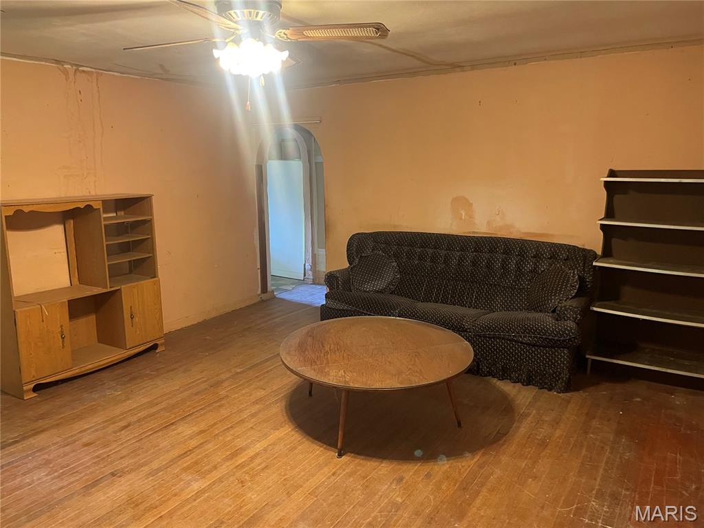 221 Oaklawn Road Glen Carbon, IL 62034 - Photo 14 of 35