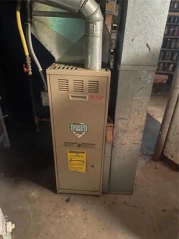 $647,500 | 221 Oaklawn Road, Glen Carbon, IL 62034