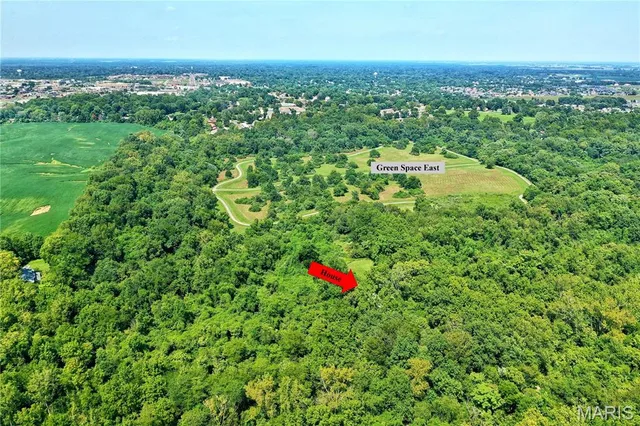 $647,500 | 221 Oaklawn Road, Glen Carbon, IL 62034