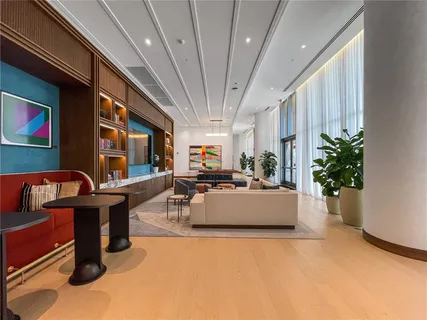$2,700,000 | 3101 Bayshore Boulevard, Unit 1402, Tampa, FL 33629