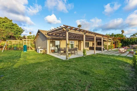$1,200,000 | 1830 Lucerne Circle, San Marcos, CA 92078