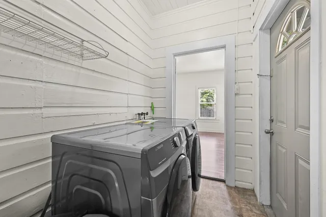 $172,000 | 513 San Marcos Highway, Luling, TX 78648