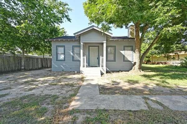 $155,000 | 513 San Marcos Highway, Luling, TX 78648