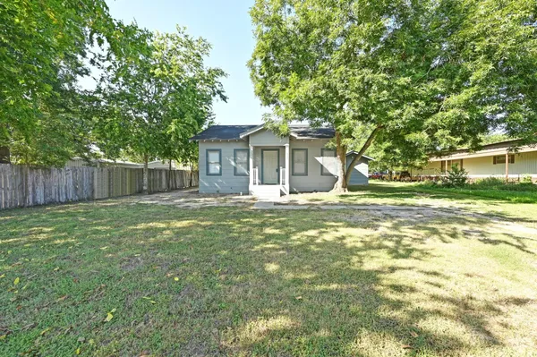 $155,000 | 513 San Marcos Highway, Luling, TX 78648