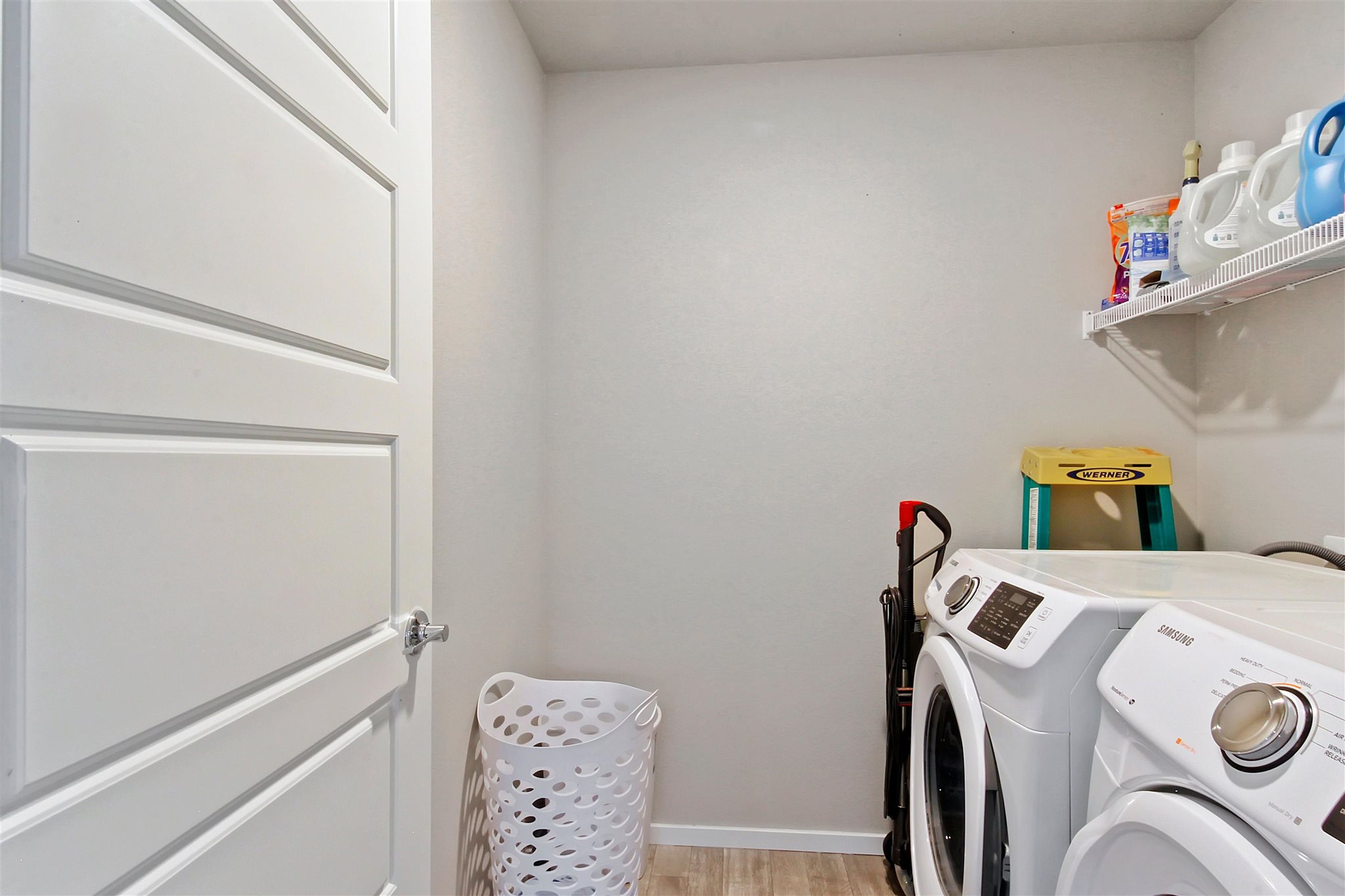 1119 East Silver Pine Road Colbert, WA 99005 - Photo 10 of 21 Gallery Image 10