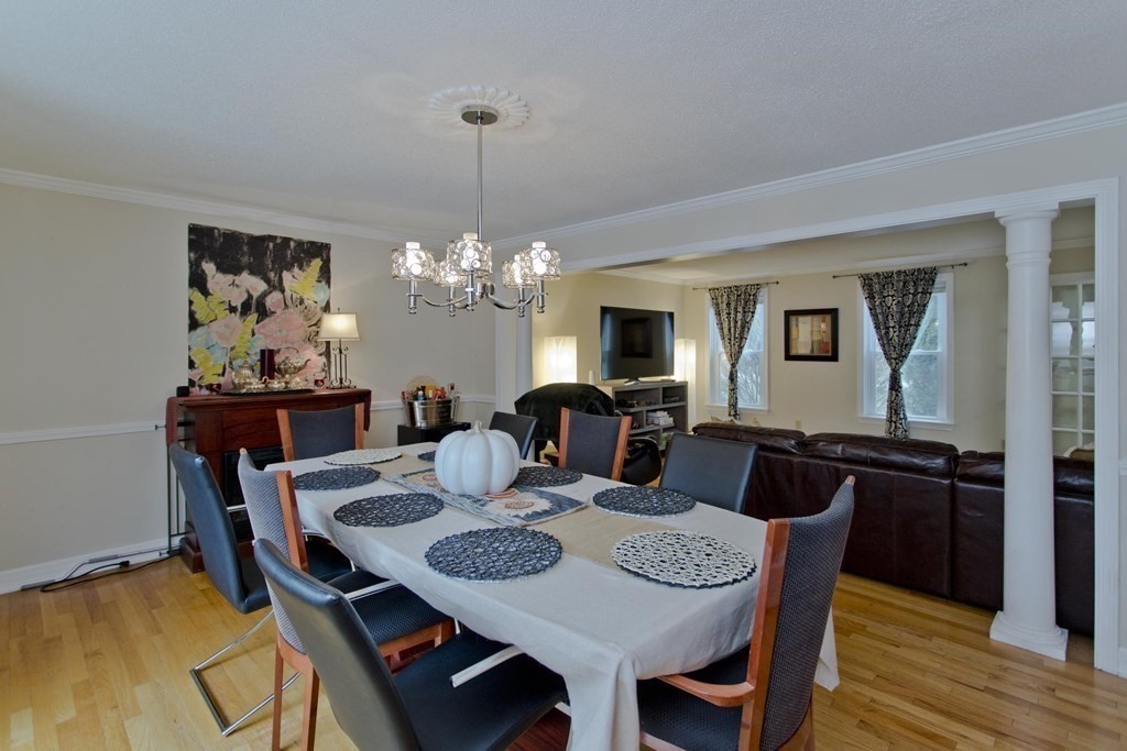 206 Bridle Path Road Chicopee, MA 01013 - Photo 17 of 37 Gallery Image 17