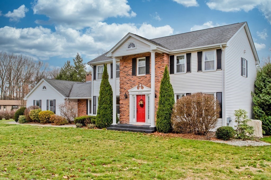 206 Bridle Path Road Chicopee, MA 01013 - Photo 2 of 37 Gallery Image 2