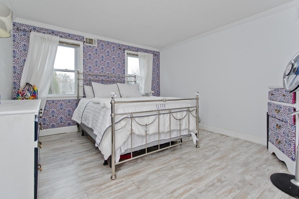 206 Bridle Path Road Chicopee, MA 01013 - Photo 25 of 37 Gallery Image 25