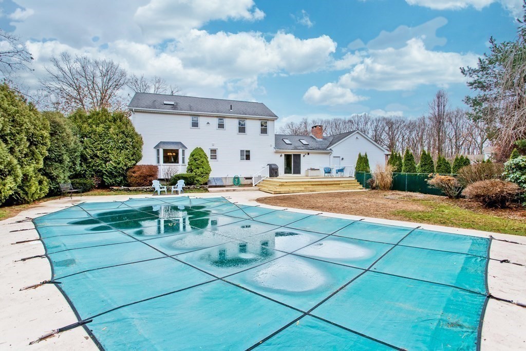 206 Bridle Path Road Chicopee, MA 01013 - Photo 36 of 37 Gallery Image 36