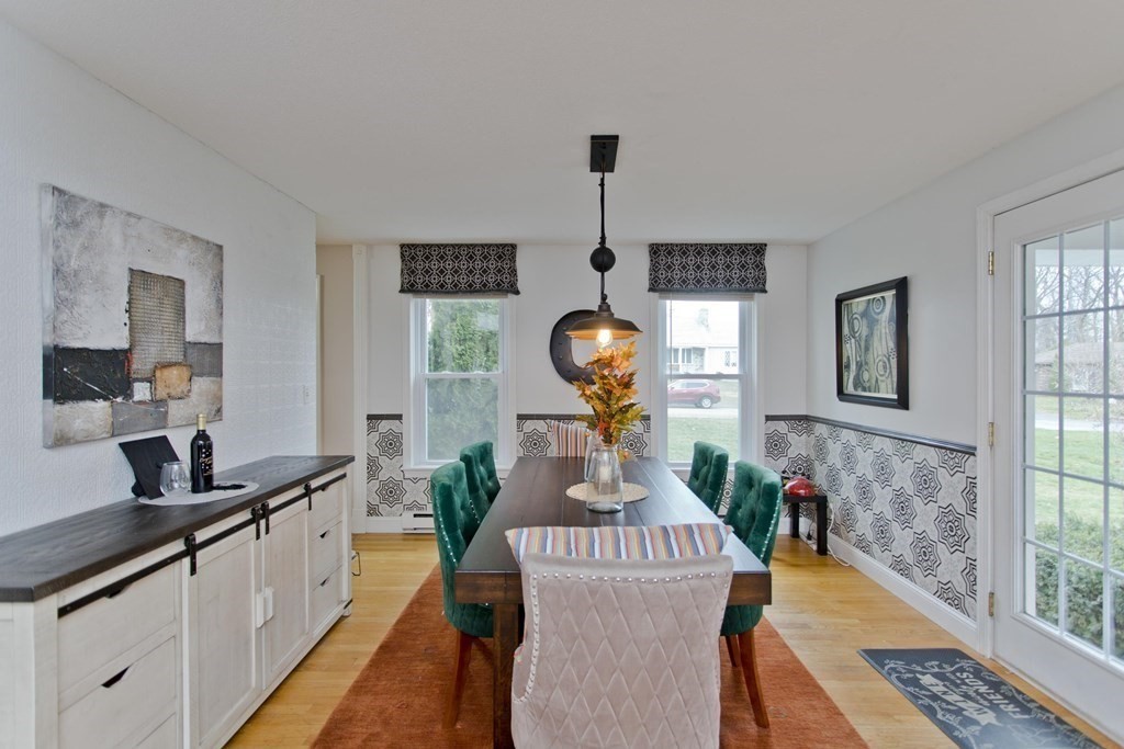 206 Bridle Path Road Chicopee, MA 01013 - Photo 8 of 37 Gallery Image 8