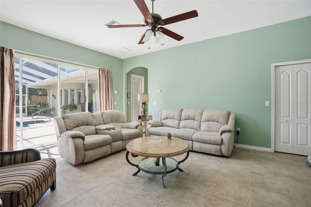 11033 Baywind Court Weeki Wachee, FL 34613 - Photo 30 of 73