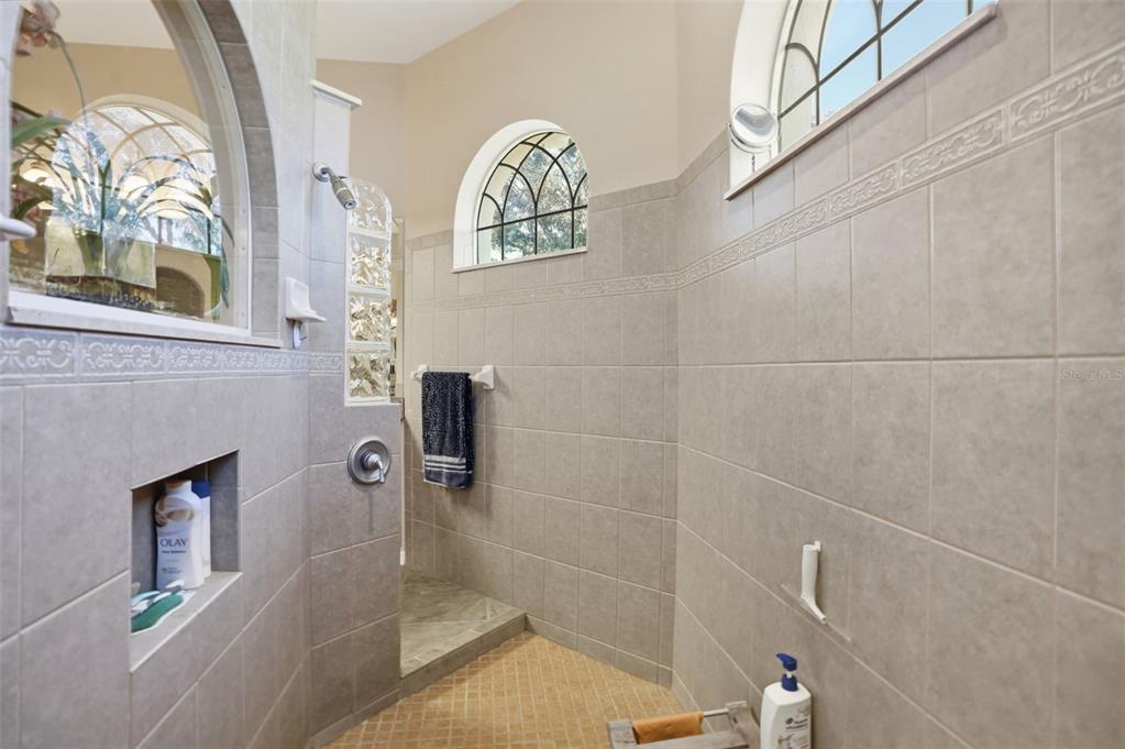 11033 Baywind Court Weeki Wachee, FL 34613 - Photo 10 of 73