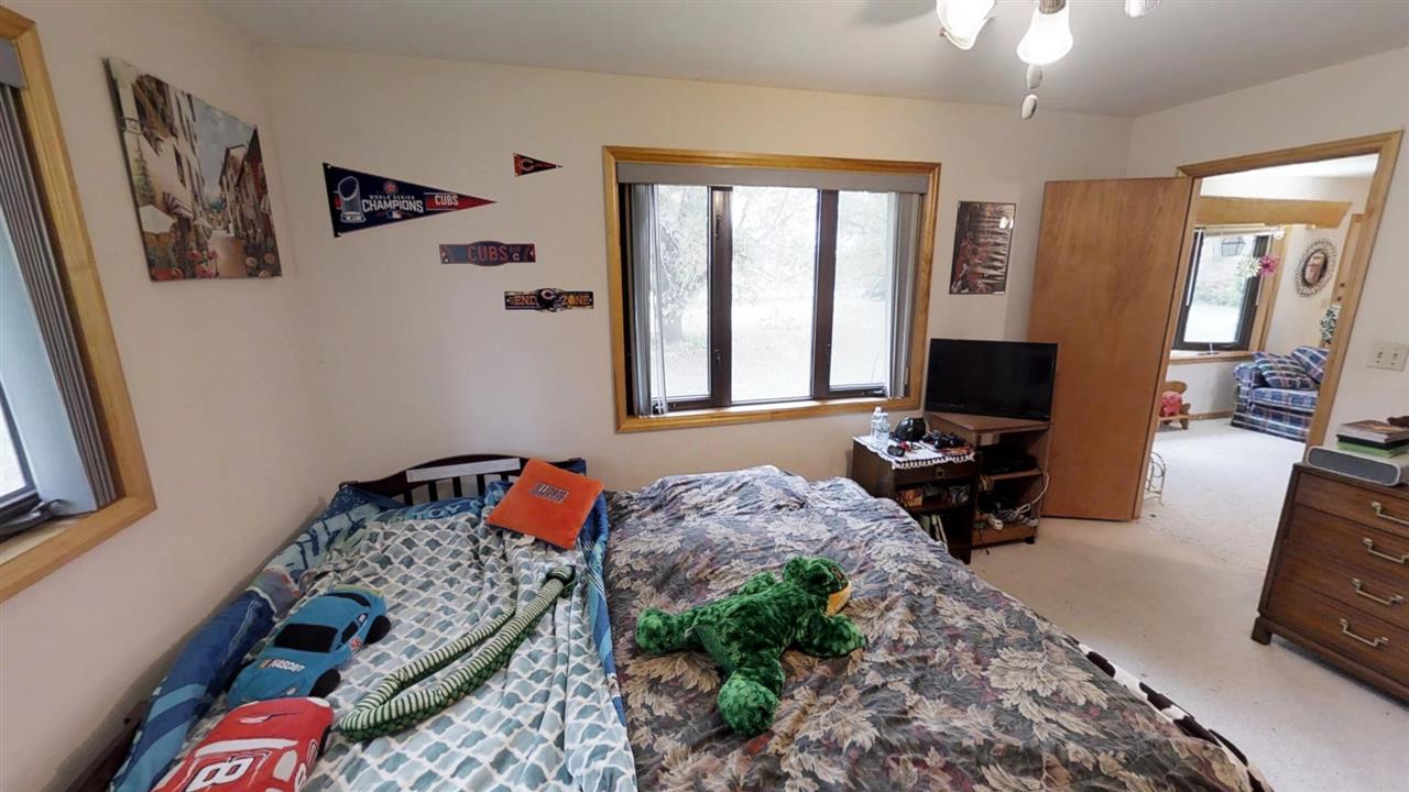 2649 Newport Road Northeast Solon, IA 52333 - Photo 13 of 50 Gallery Image 13