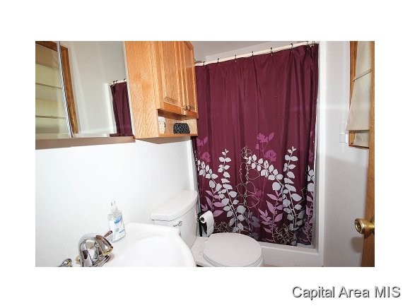 8404 Cardinal Hill Road Rochester, IL 62563 - Photo 16 of 23
