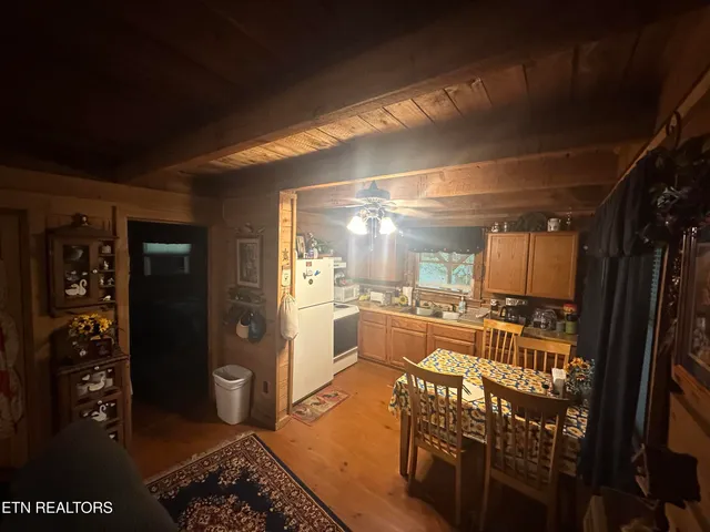 $224,999 | 487 Straight Branch Road, Speedwell, TN 37870