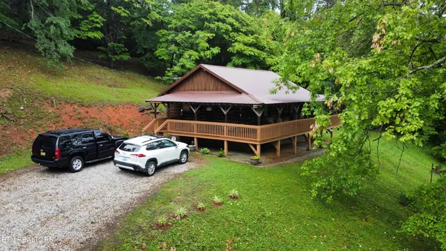 $224,999 | 487 Straight Branch Road, Speedwell, TN 37870