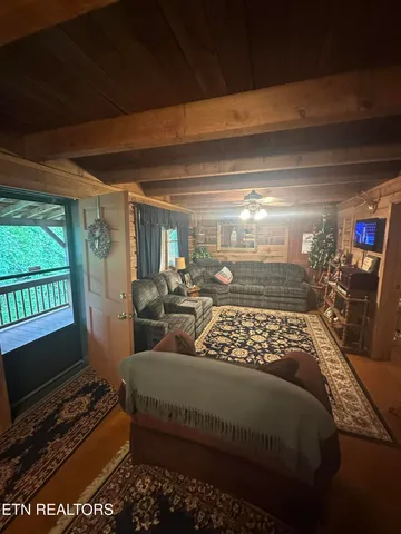 $224,999 | 487 Straight Branch Road, Speedwell, TN 37870