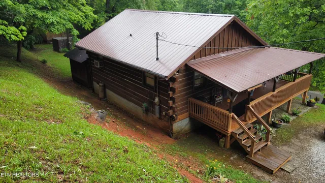 $224,999 | 487 Straight Branch Road, Speedwell, TN 37870