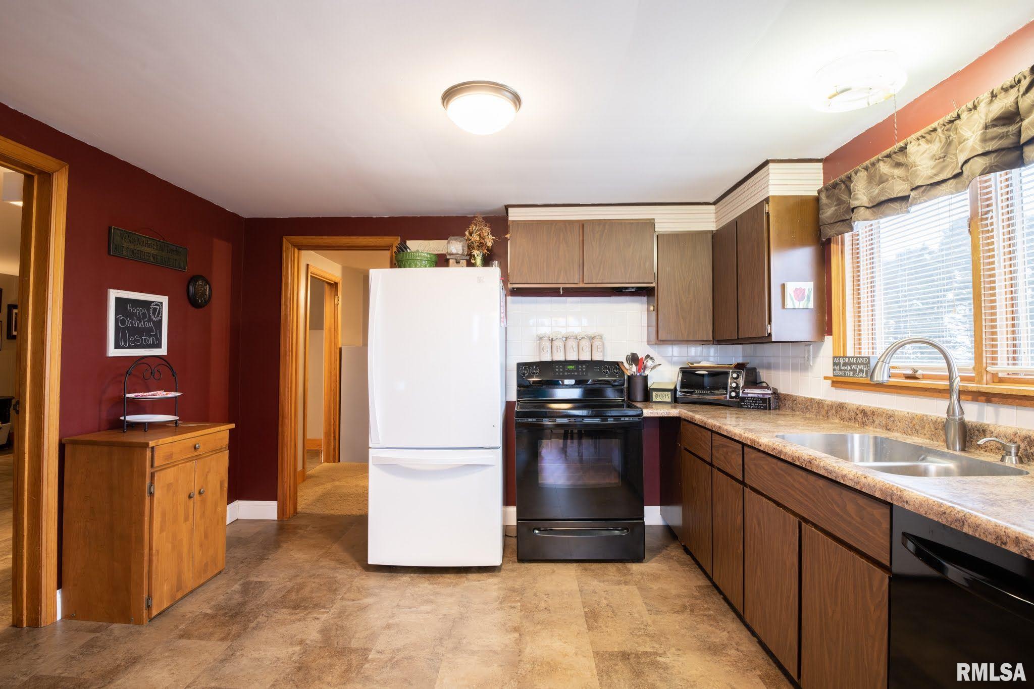 26555 Boynton Road Delavan, IL 61734 - Photo 18 of 50
