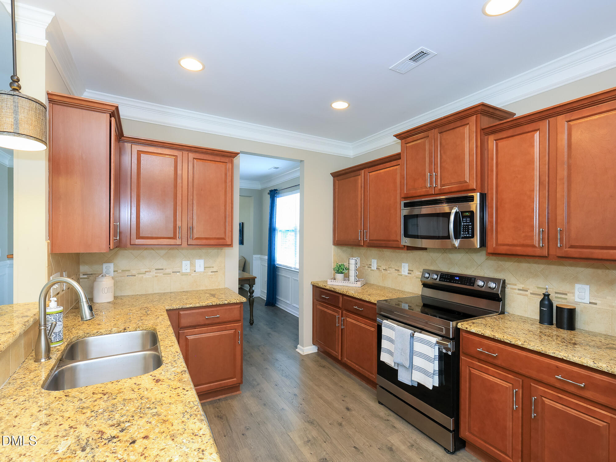 312 Springtime Fields Lane Wake Forest, NC 27587 - Photo 12 of 70 016_312_summertime_fields_kitchen