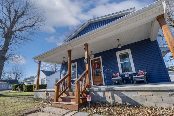 $199,900 | 412 East Kathleen Street, Sikeston, MO 63801