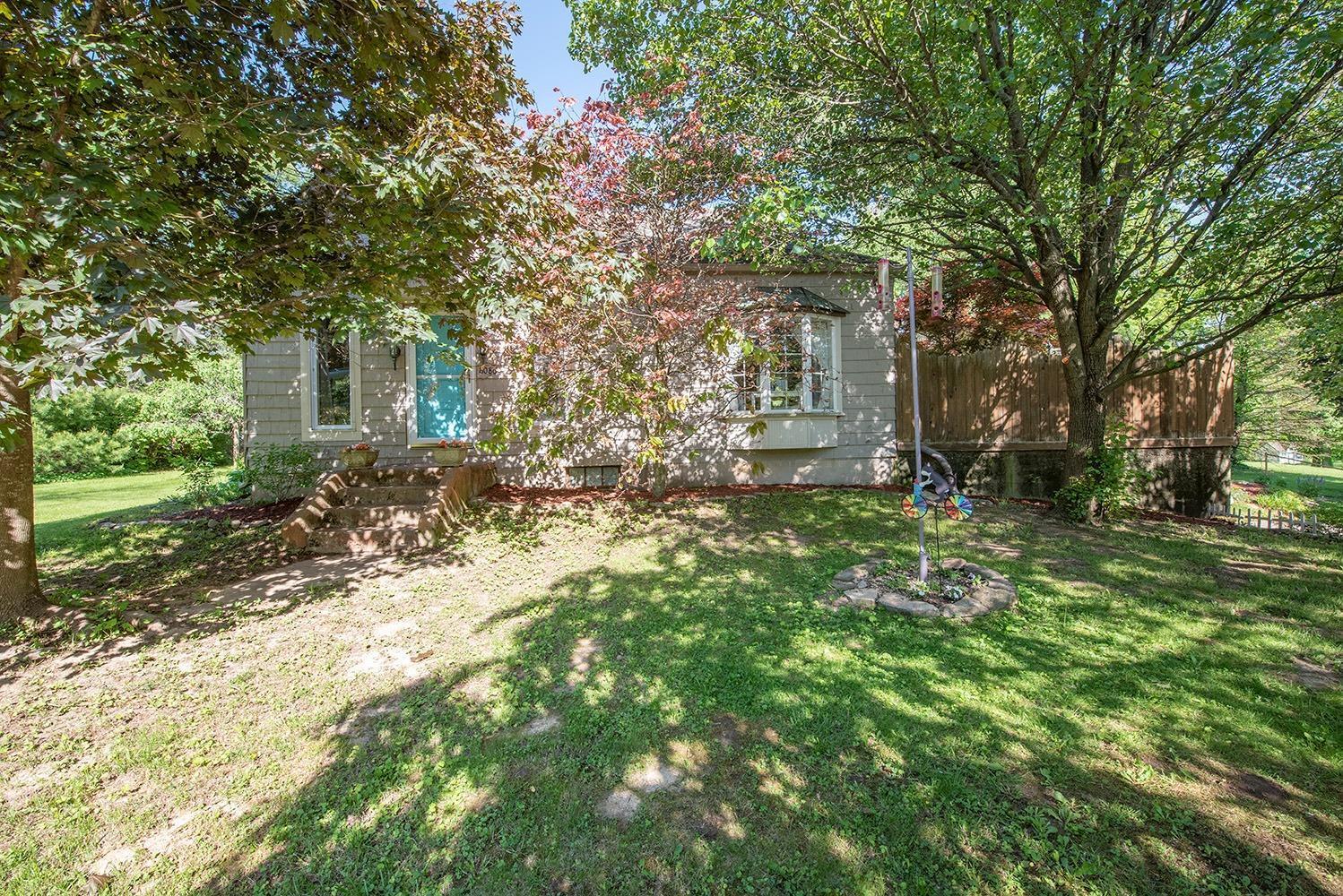 8086 Hopkins Road Maineville, OH 45039 - Photo 2 of 32