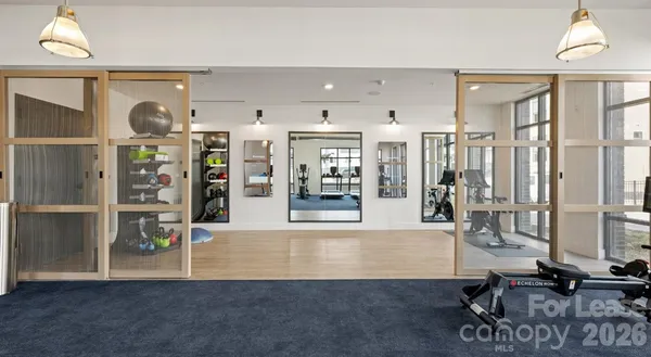 $1,452 | 2314 Berryhill Road, Unit 1M, Charlotte, NC 28208