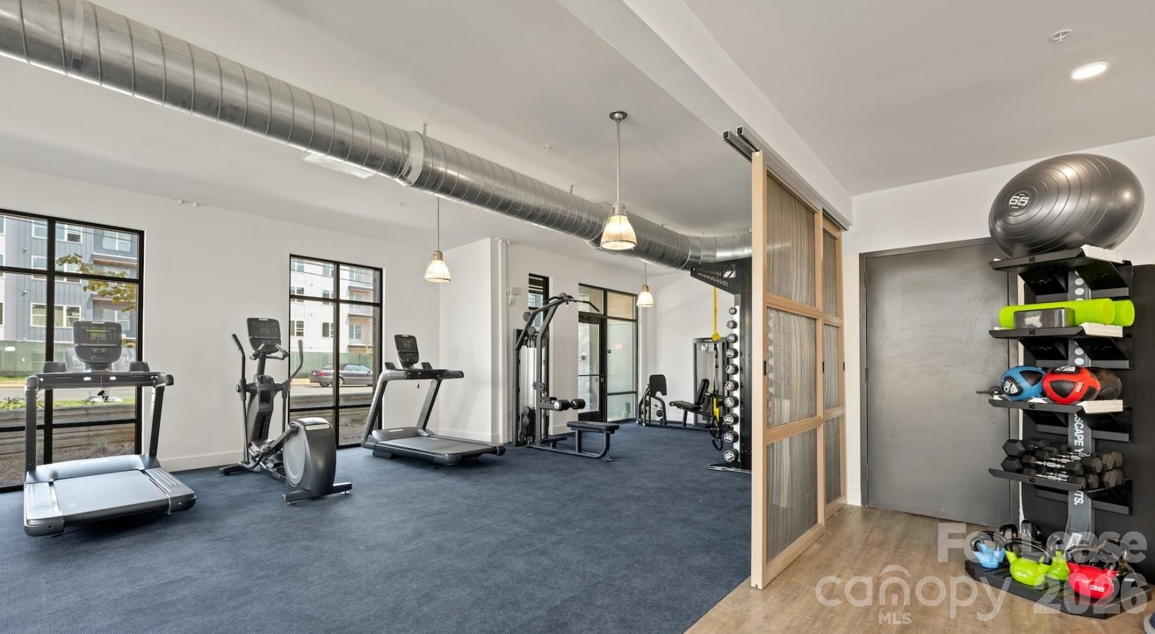 2314 Berryhill Road, Unit 1M Charlotte, NC 28208 - Photo 8 of 31