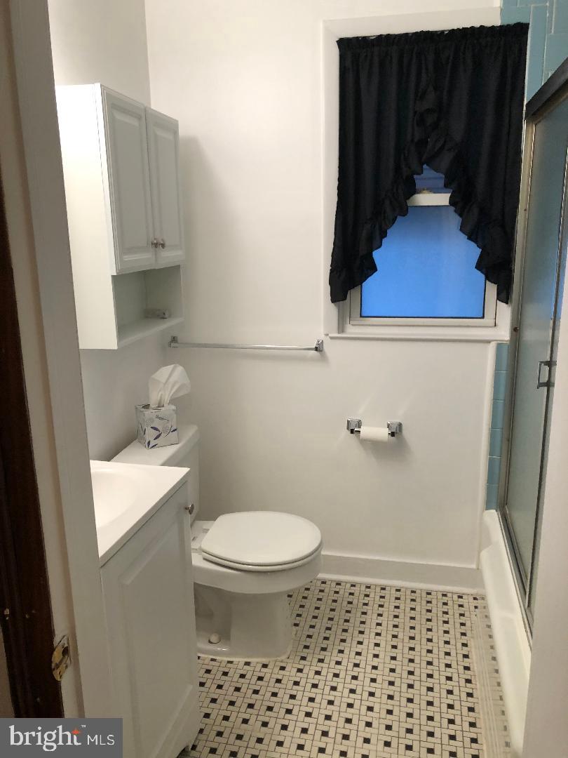 765 Aldworth Road Baltimore, MD 21222 - Photo 14 of 16