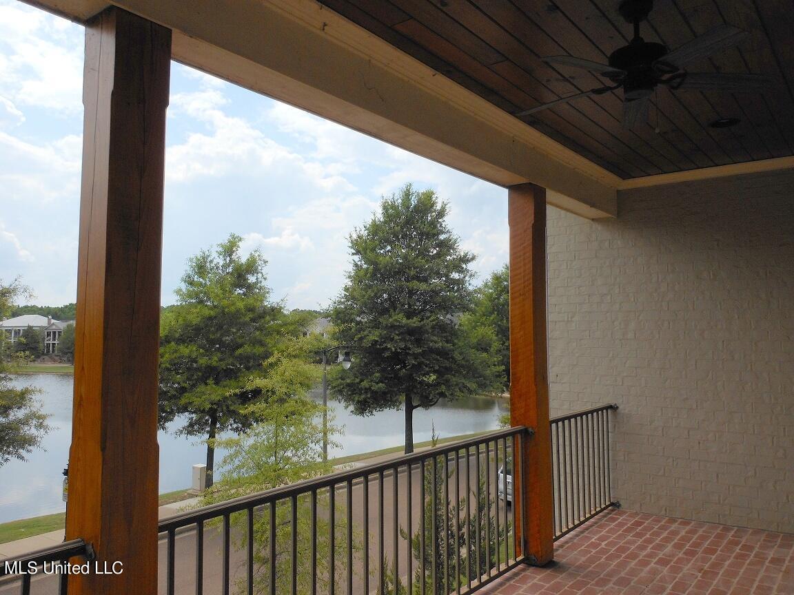 204 EP Balcony