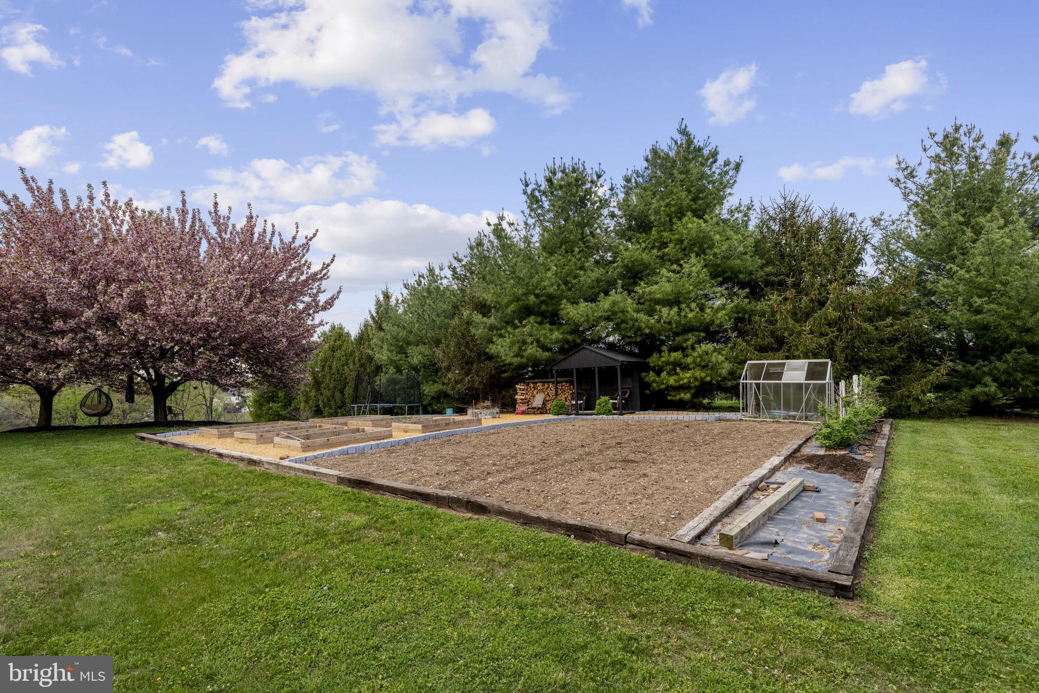 837 Ballstown Road Lititz, PA 17543 - Photo 40 of 134