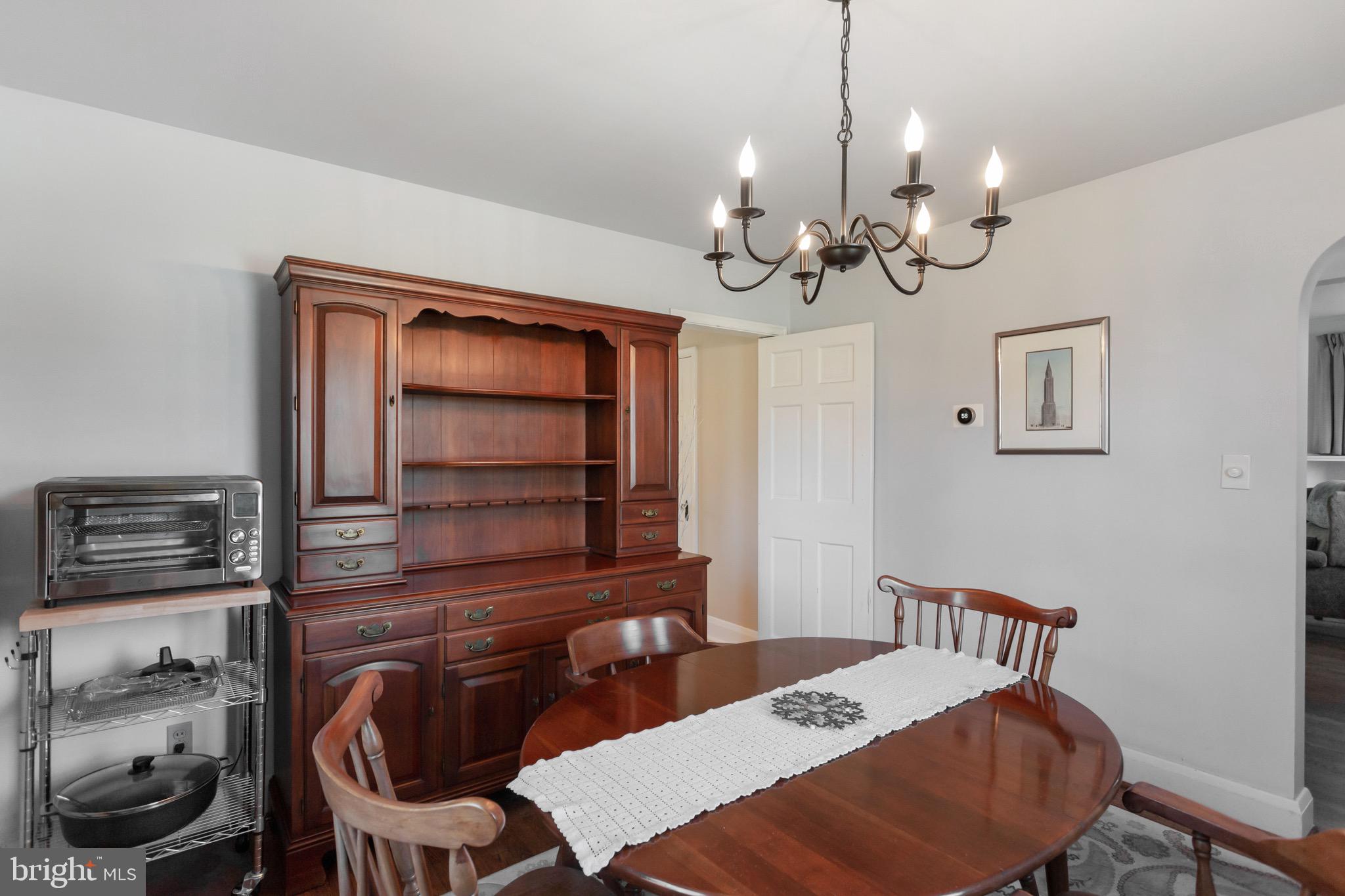 405 East Maple Road Linthicum Heights, MD 21090 - Photo 8 of 29