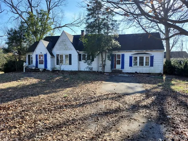 $49,900 | 2237 Roblee Avenue, Murphysboro, IL 62966