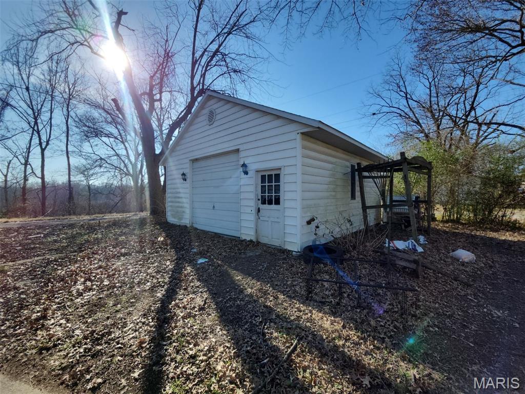 2237 Roblee Avenue Murphysboro, IL 62966 - Photo 3 of 20