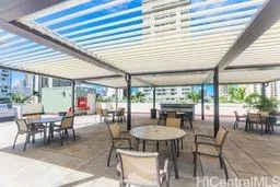 $1,950 | 2211 Ala Wai Boulevard, Unit 2505, Honolulu, HI 96815