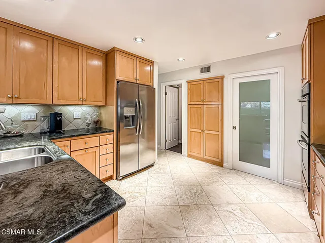 $995,000 | 173 Pebble Beach Drive, Newbury Park, CA 91320