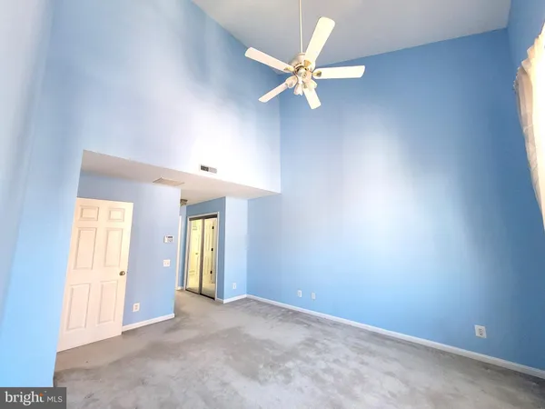 $3,450 | 6012 Ricketts Walk, Alexandria, VA 22312