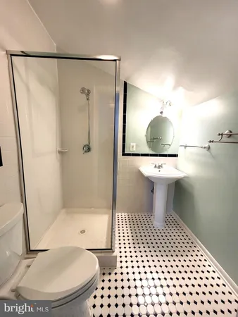 $3,450 | 6012 Ricketts Walk, Alexandria, VA 22312