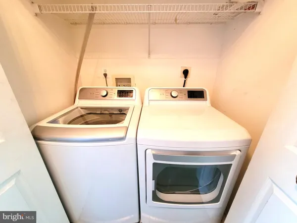 $3,450 | 6012 Ricketts Walk, Alexandria, VA 22312