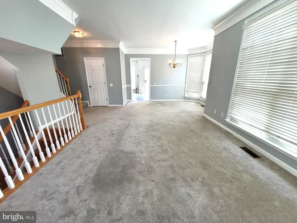 $3,450 | 6012 Ricketts Walk, Alexandria, VA 22312