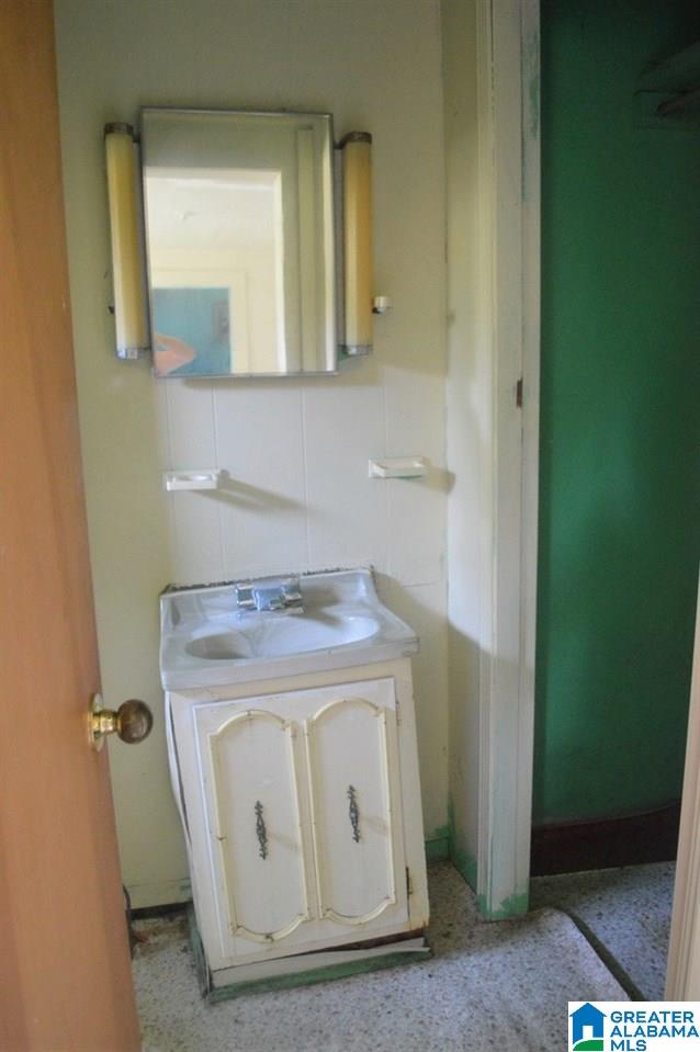 226 Walnut Avenue Anniston, AL 36201 - Photo 15 of 18