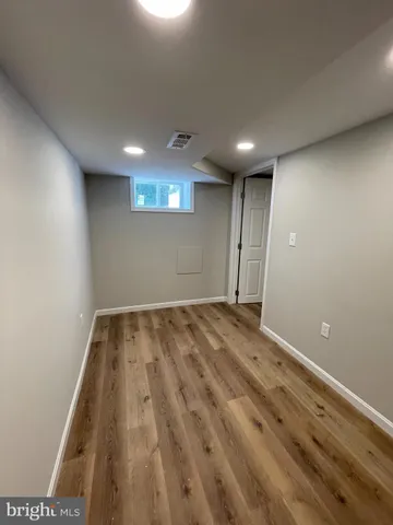 $1,895 | 2830 Edgecombe Circle South, Baltimore, MD 21215