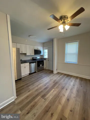 $1,895 | 2830 Edgecombe Circle South, Baltimore, MD 21215