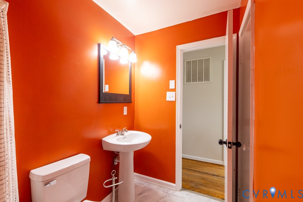 16102 Old Cryors Road McKenney, VA 23872 - Photo 23 of 28
